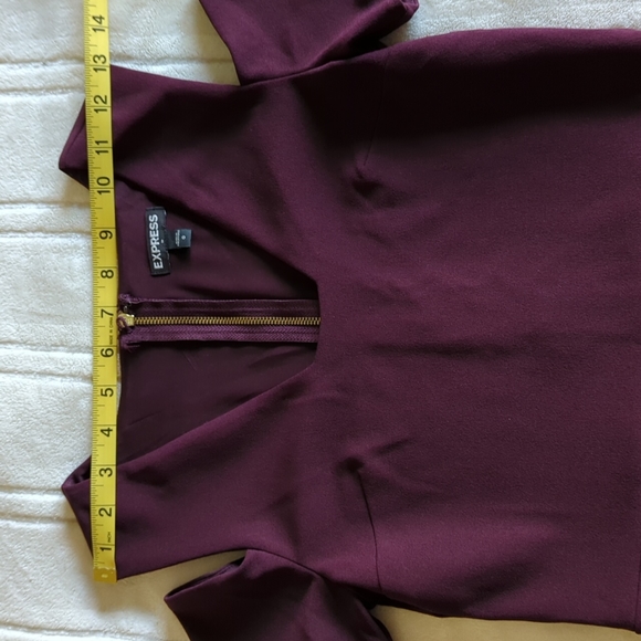 Express cold shoulder midi dress - size 0 - Picture 4 of 11